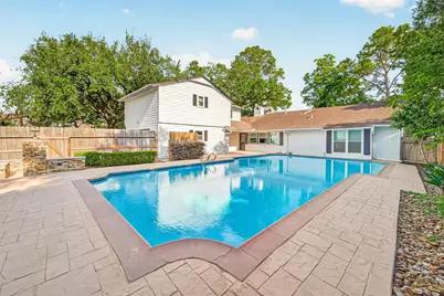 10602 Longmont Drive, Houston, TX 77042 - Photo 45