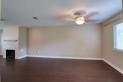 8723 Creek Willow Dr, Tomball, TX 77375 - Photo 5