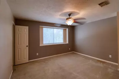 8723 Creek Willow Dr, Tomball, TX 77375 - Photo 13
