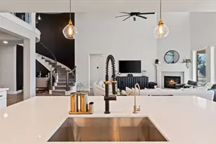 19203 Seabiscuit Stable Trl, Tomball, TX 77377 - Photo 17