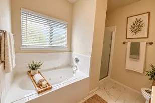 1625 Claremont Garden Cir, Houston, TX 77047 - Photo 13