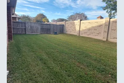 1601 N Lago Vista Court, Pearland, TX 77581 - Photo 49