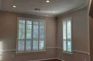 1601 N Lago Vista Ct, Pearland, TX 77581 - Photo 7