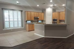 1601 N Lago Vista Ct, Pearland, TX 77581 - Photo 23