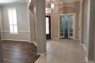 1601 N Lago Vista Ct, Pearland, TX 77581 - Photo 9