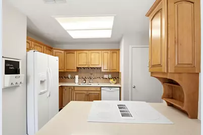 16214 Seahorse Drive, Houston, TX 77062 - Photo 17