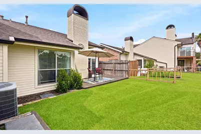 16214 Seahorse Drive, Houston, TX 77062 - Photo 33