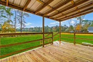 753 Sunny Dr, Livingston, TX 77351 - Photo 19