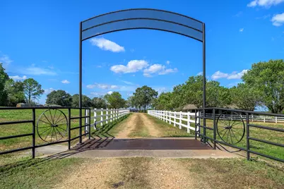 6700 Fm 332, Brenham, TX 77833 - Photo 7