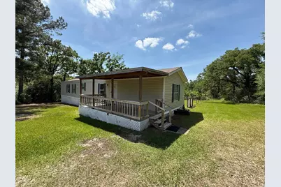 107 Twin Creek Drive, Huntsville, TX 77320 - Photo 3