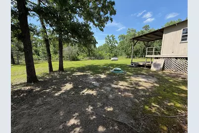 107 Twin Creek Drive, Huntsville, TX 77320 - Photo 23