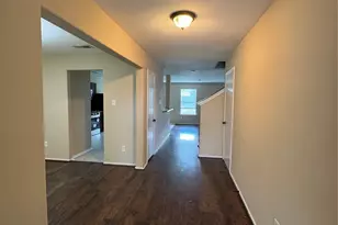 15718 Colonial Bridge Ln, Houston, TX 77073 - Photo 3