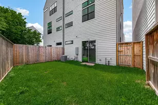 2855 Decker Pl., Houston, TX 77003 - Photo 33