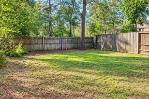1203 N Pacific St, Conroe, TX 77301 - Photo 7