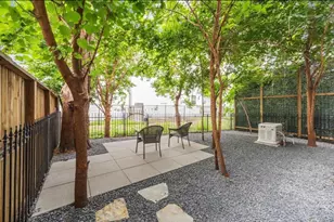 1230 W 25th St, Houston, TX 77008 - Photo 21