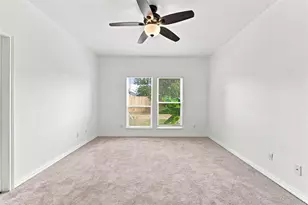 3719 Nichols Ave, Dickinson, TX 77539 - Photo 25