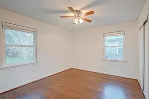 5410 De Milo Dr Dr, Houston, TX 77092 - Photo 9