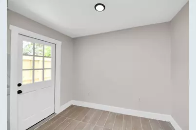 5903 Belneath Street, Houston, TX 77033 - Photo 17