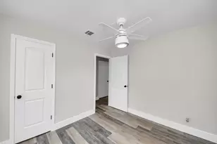 5903 Belneath St, Houston, TX 77033 - Photo 41