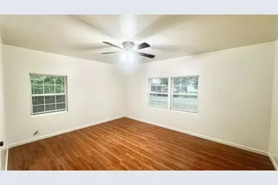 108 Britton Drive, Silsbee, TX 77656 - Photo 9