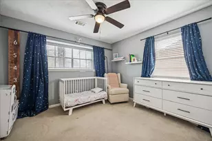 4415 Grass Valley St, Houston, TX 77018 - Photo 13