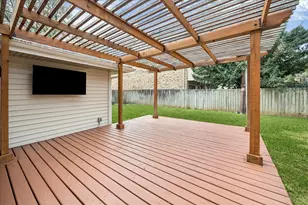 4415 Grass Valley St, Houston, TX 77018 - Photo 15