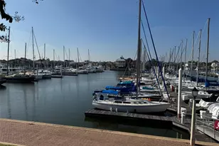 517 Mariners Dr, Kemah, TX 77565 - Photo 23