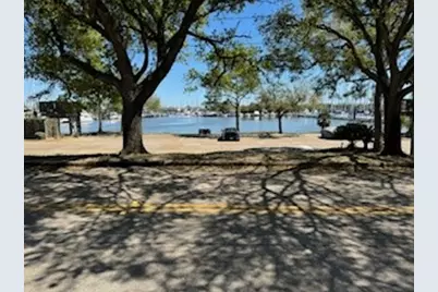 517 Mariners Drive, Kemah, TX 77565 - Photo 5