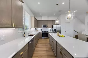 1648 W Tidwell Rd, Houston, TX 77091 - Photo 3