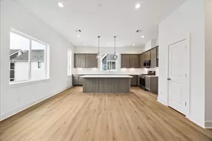 1648 W Tidwell Rd, Houston, TX 77091 - Photo 7