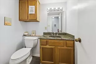 240 W 23rd St, Houston, TX 77008 - Photo 19