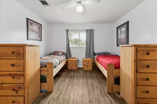 240 W 23rd St, Houston, TX 77008 - Photo 27