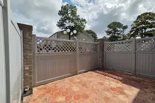 6000 Reims Rd, Houston, TX 77036 - Photo 33