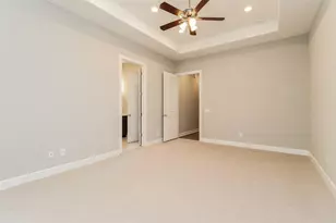 5107 Royal Heath Dr, Houston, TX 77018 - Photo 7