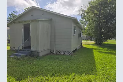 115 S Dallas Street, Bremond, TX 76629 - Photo 19