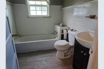 115 S Dallas Street, Bremond, TX 76629 - Photo 17