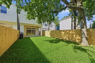 609 W 27th St, Houston, TX 77008 - Photo 35