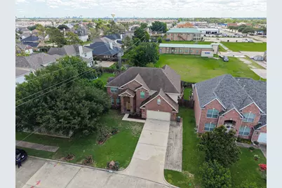 8003 Vista Del Rancho Drive, Houston, TX 77083 - Photo 3