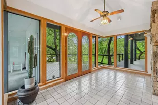 2207 Pine Dr, Friendswood, TX 77546 - Photo 19