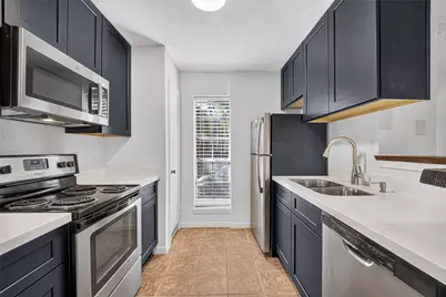 1515 Sandy Springs Road #3416, Houston, TX 77042 - Photo 15