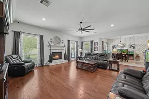 30827 Legends Trace Dr, Spring, TX 77386 - Photo 19