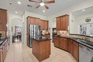 30827 Legends Trace Dr, Spring, TX 77386 - Photo 15
