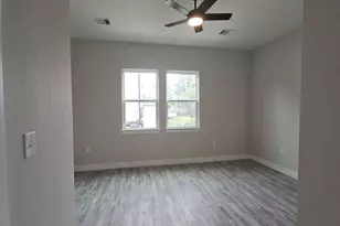 880 Prosper St, Houston, TX 77088 - Photo 7