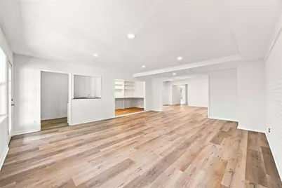 6215 Queensloch Drive, Houston, TX 77096 - Photo 5
