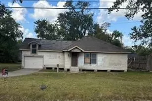 238 Betral St, Houston, TX 77022 - Photo 7