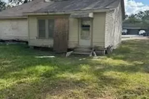 238 Betral St, Houston, TX 77022 - Photo 5