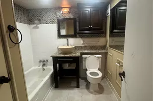 5353 Richmond Ave, Houston, TX 77056 - Photo 9