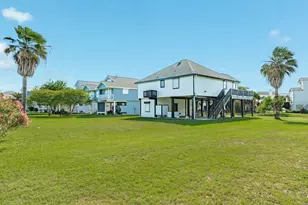 4003 Silver Reef, Galveston, TX 77554 - Photo 15