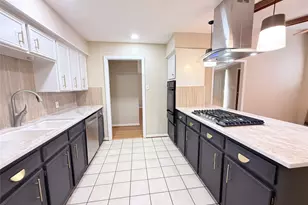 9506 Carousel Ln, Houston, TX 77080 - Photo 5