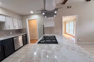 9506 Carousel Ln, Houston, TX 77080 - Photo 9